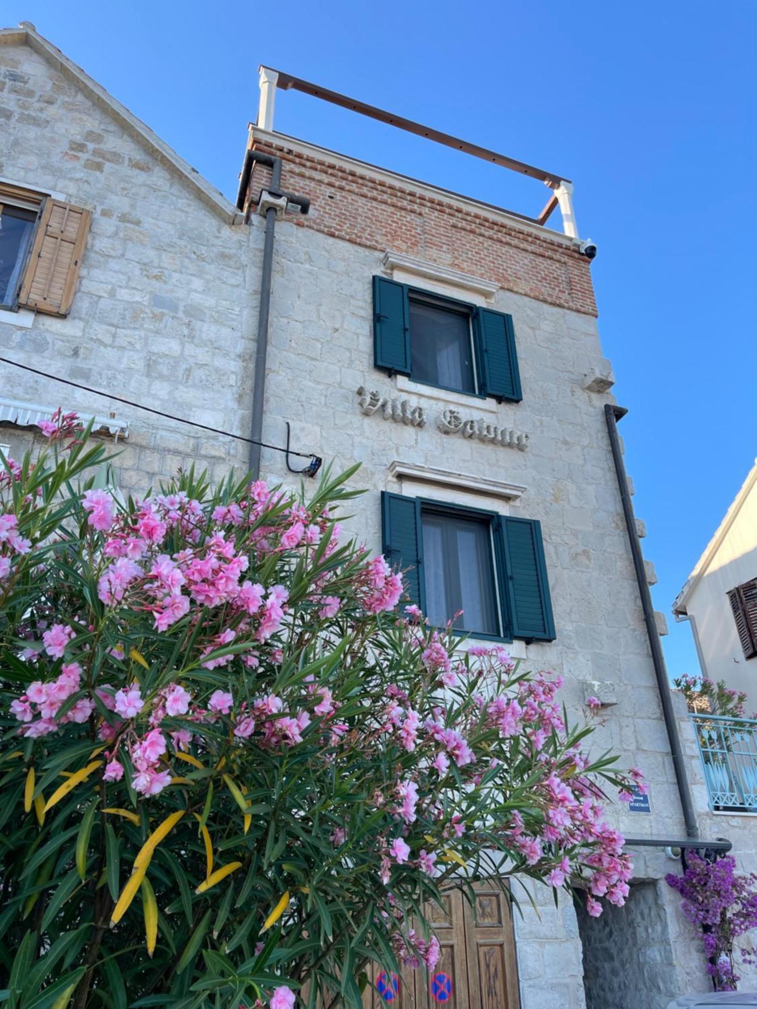 Villa Gabine คาชเตลา ภายนอก รูปภาพ